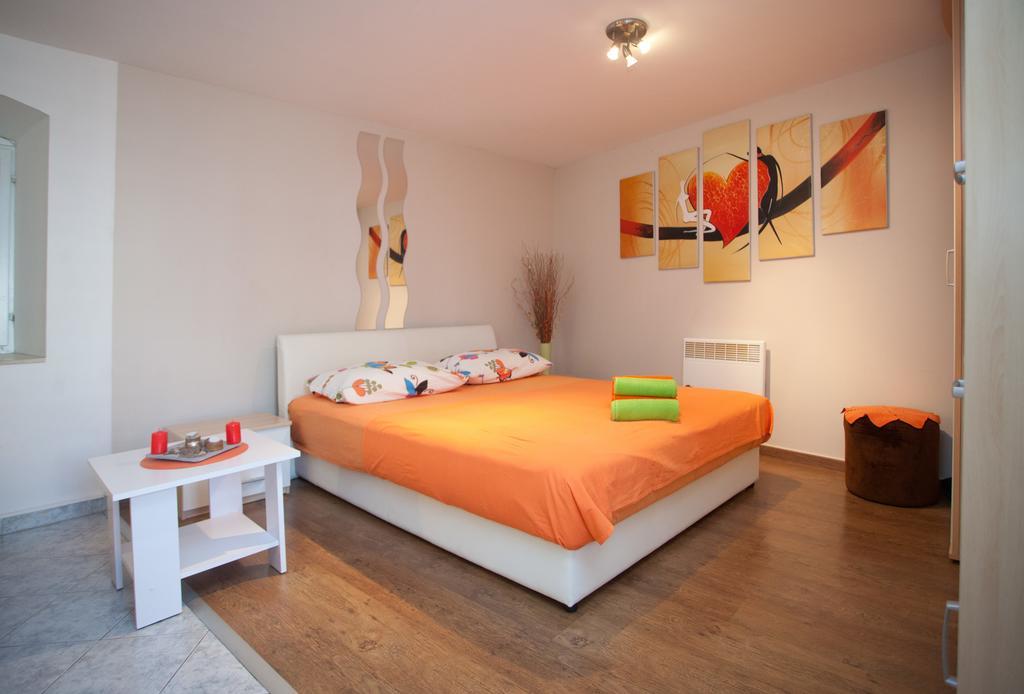 Paradise Apartment With Big Sunny Terrace In The Old Town, Few Meters From The Sea & Riva Promenade スプリト 部屋 写真