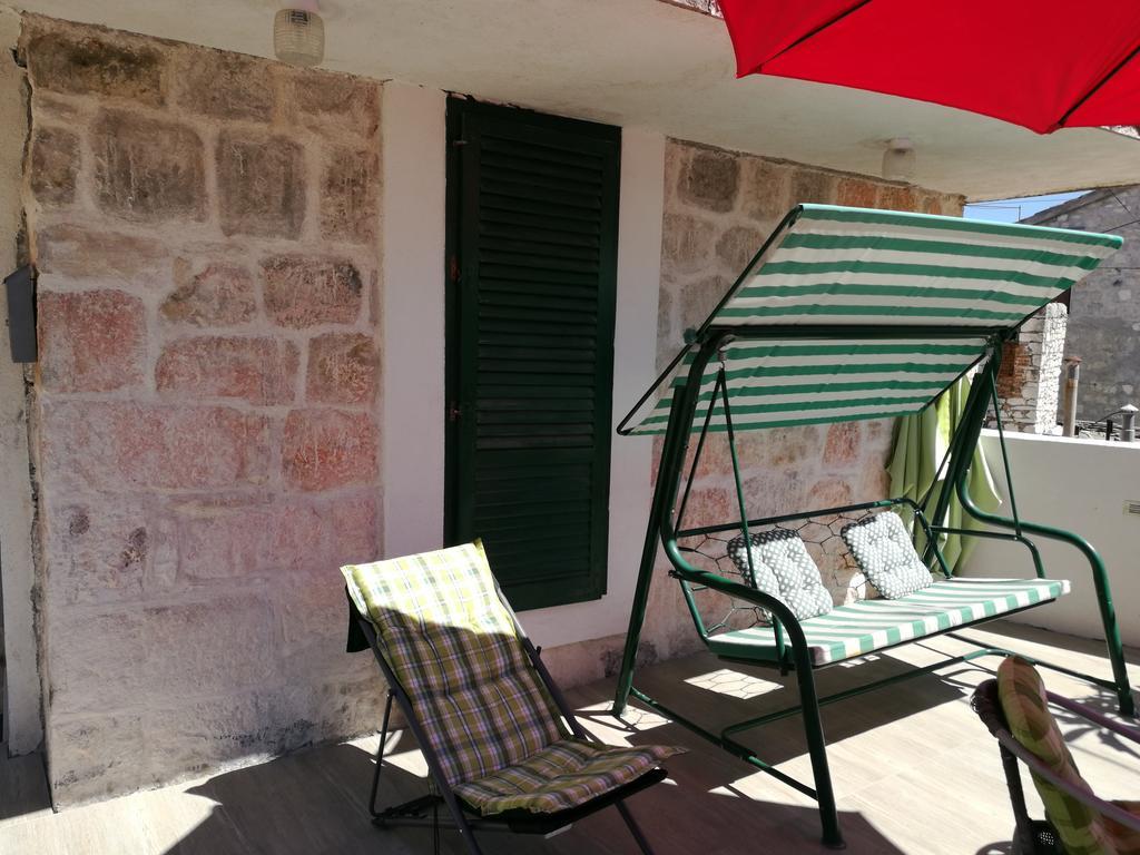 Paradise Apartment With Big Sunny Terrace In The Old Town, Few Meters From The Sea & Riva Promenade スプリト エクステリア 写真